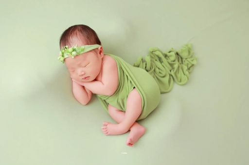 石家庄宝宝下眼袋发青的原因